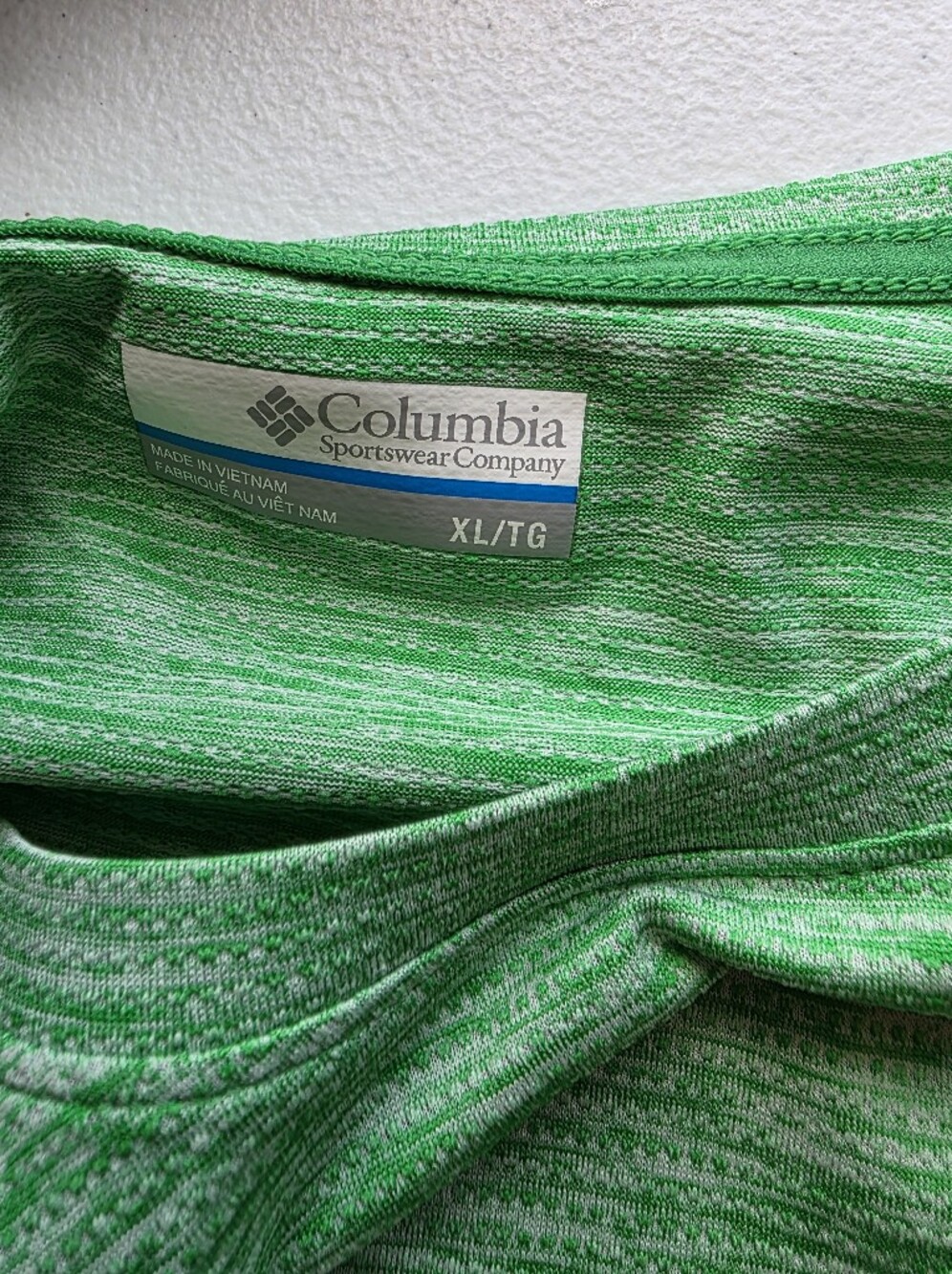 Columbia Men's Long-Sleeve Performance Shirt - Picture 2 of 5